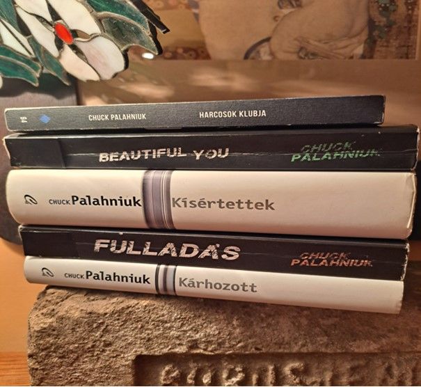2024-03-Palahniuk.jpeg