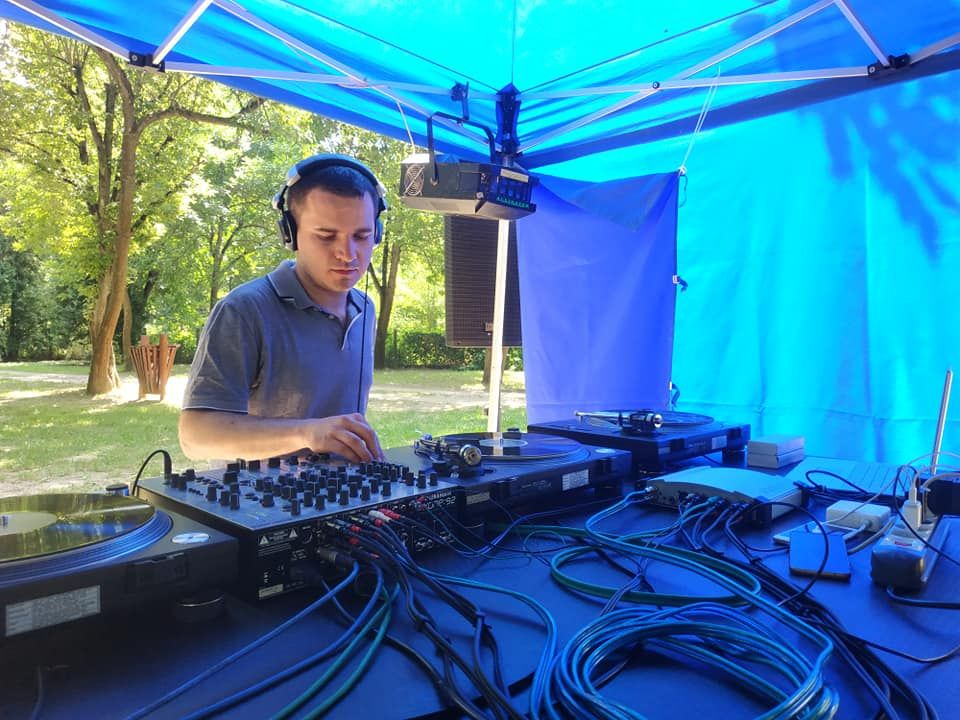 Euphonic Moments: Euphonic Moments # 269 Axel