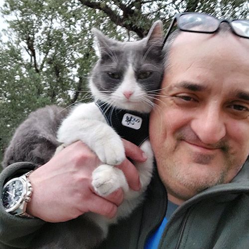 Horváth Gyula: 6000 km mozgássérültként bringán egy cicával