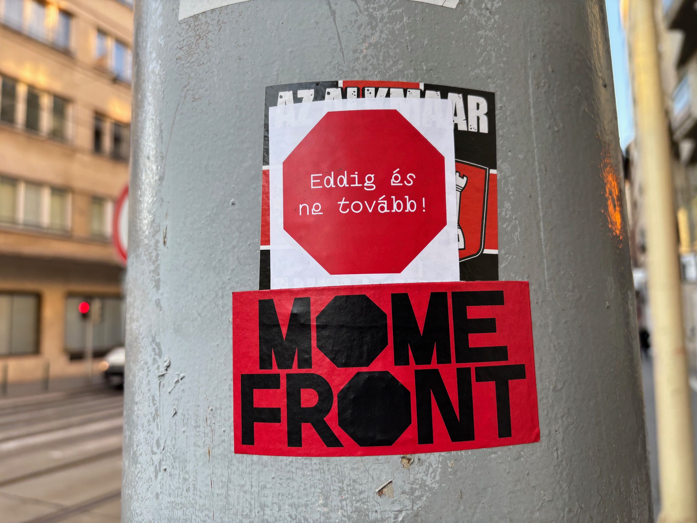 MOME FRONT
