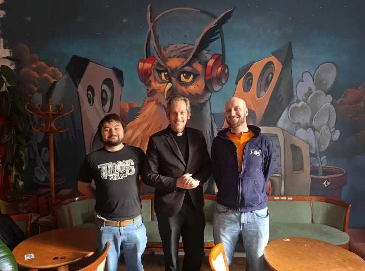 Béke veletek, avagy Közeli Állatok különkiadás a békéről – Vendég: Szili András